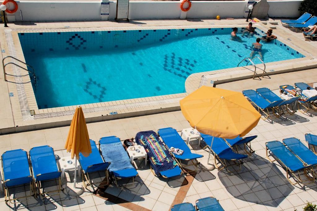 Britannia Hotel Agrilia Quarto foto