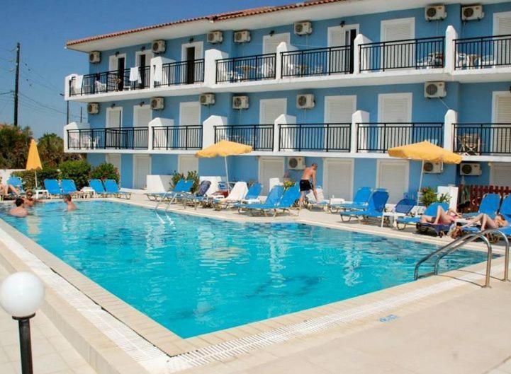 Britannia Hotel Agrilia Exterior foto