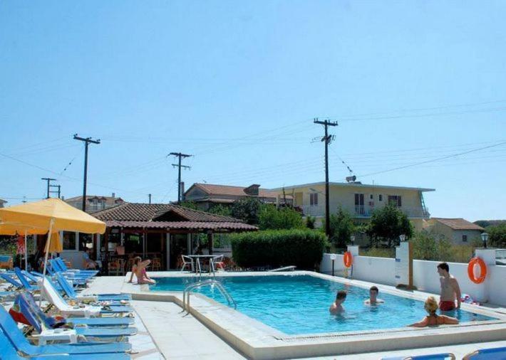 Britannia Hotel Agrilia Exterior foto